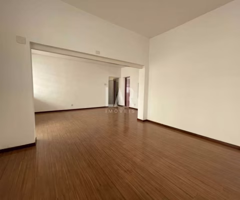 Casa para aluguel, 6 quartos, 1 vaga, Santa Efigênia - Belo Horizonte/MG