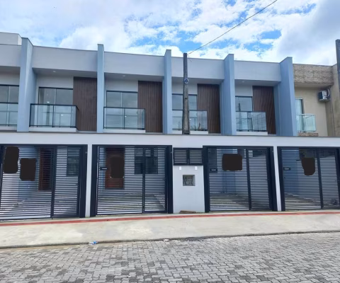 Sobrado à venda no bairro Floresta - Joinville/SC
