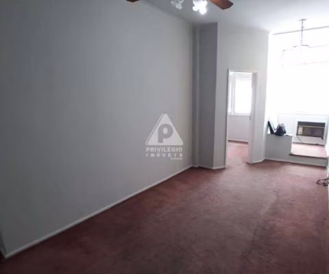 Apartamento à venda, 2 quartos, 1 vaga, Copacabana - RIO DE JANEIRO/RJ
