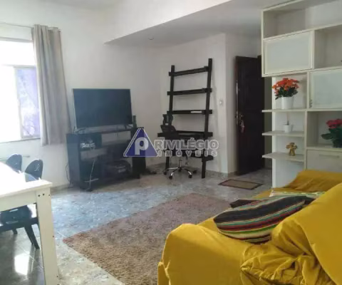 Apartamento à venda, 2 quartos, Copacabana - RIO DE JANEIRO/RJ