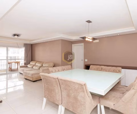 Apartamento com 4 quartos em condomínio clube - J8