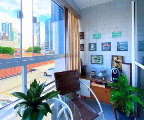 Apartamento com 3 Suítes em Manaíra