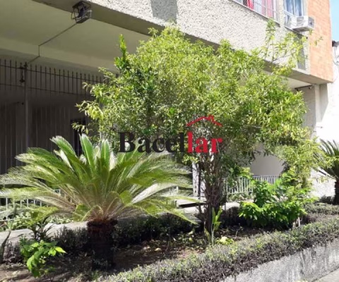 Apartamento com 2 quartos para alugar na Rua Cabuçu, Lins de Vasconcelos, Rio de Janeiro