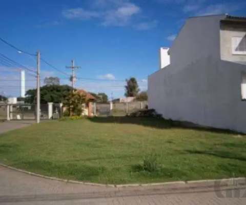 Terreno plano de esquina  no  condomínio fechado campos do conde  com área total de 294,35 m² .Condomínio com portaria 24 horas, próximo a Ary Tarrago.&lt;BR&gt;&lt;BR&gt;&lt;BR&gt;Agende Hoje mesmo s