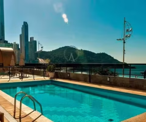 Predio frente mar com piscina aquecida, academia, 4 salões de festa.