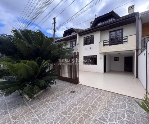Sobrado para alugar em Jardim Das Américas de 180.00m² com 4 Quartos, 1 Suite e 3 Garagens