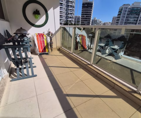 Alugo apartamento Estrelas 3 quartos Barra Olímpica