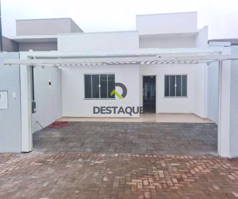 Casa com 3 dormitorios - Bairro Santa Cruz