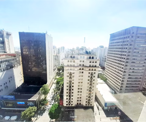 Conjunto comercial à venda 03 salas com 01 garagem  na  Av. Paulista - Edifício Winston Churchill