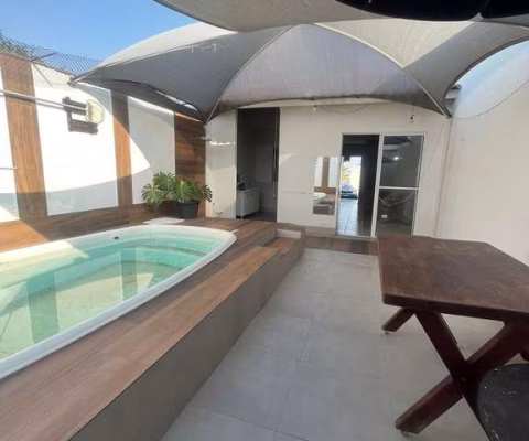 Vendo casa no Rio Cachoeirinha 2 quartos, 70 m², com piscina!