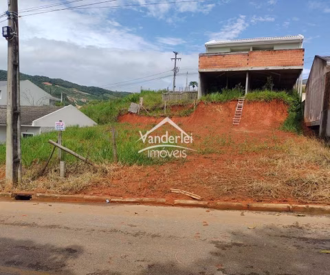 Terreno de 200m² com escritura pública no loteamento Jardins 3 no Bela  Vista em Palhoça - SC