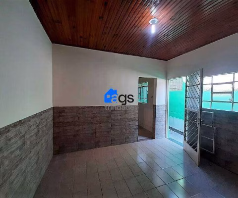 Casa com 2 quartos para alugar na Horizontal, 71, Sagrada Família, Belo Horizonte