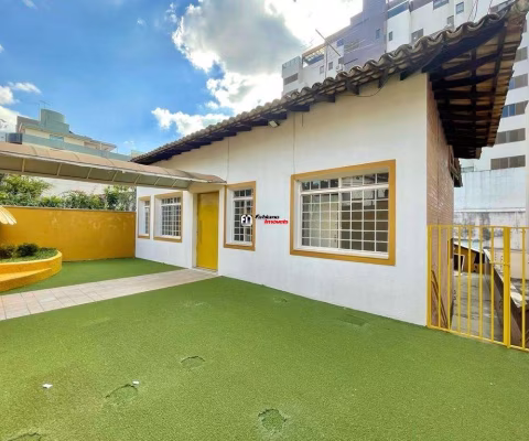 Casa para alugar na Rua Roquete Mendonça, 4, São José, Belo Horizonte