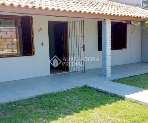 Casa com 4 quartos para alugar na das Rosas, 48, Harmonia, Canoas