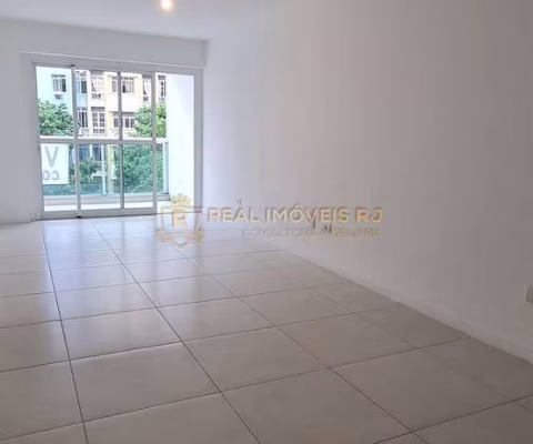 Botafogo | Apartamento de 3 Quartos no Edifício Brindisi com 94m²