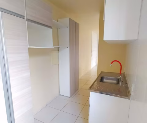Apto no Condomínio Residencial Reserva da Cidade