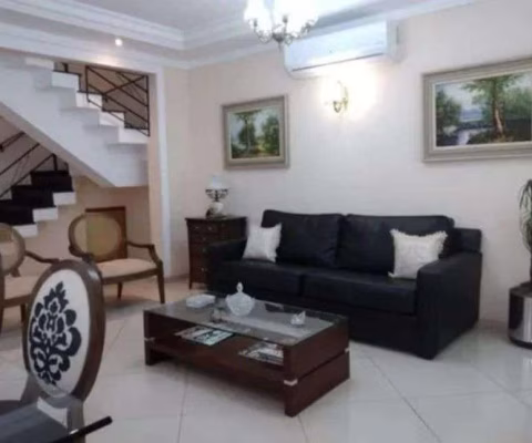 Casa para aluguel tem 200 metros quadrados com 4 quartos em Campo Grande - Santos - SP