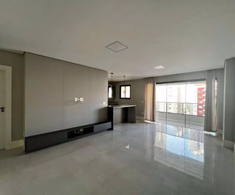Aluguel Anual: Apartamento semi mobiliado 3 suítes em Andar Alto – Centro de Balneário Camboriú