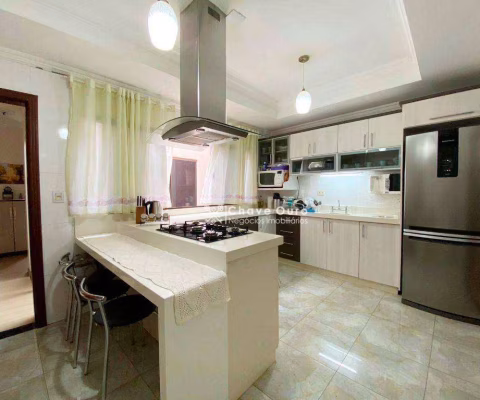 Sobrado à venda, 189 m² por R$ 1.250.000,00 - Centro - Cascavel/PR