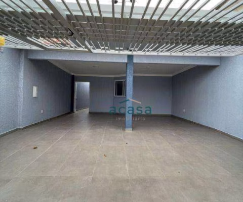 Casa com 3 dormitórios à venda, sendo 01 suíte, 130 m² por R$ 820.000 - Alto Alegre - Cascavel/PR