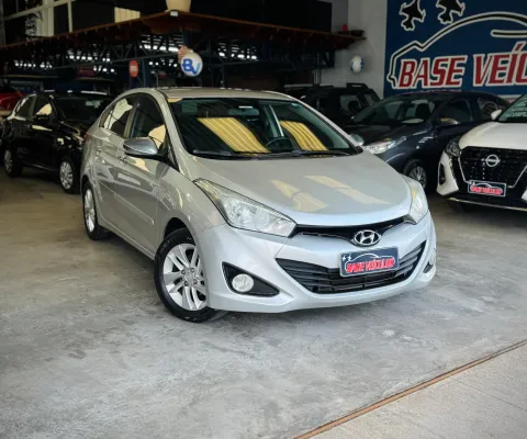 Hyundai HB20 Sedan Premium 1.6 automático completo e flex!