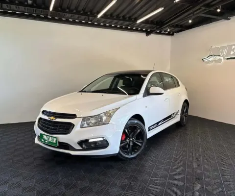 Chevrolet Cruze HB Sport LT 1.8 16V FlexP. 5p Mec  - Branca - 2015/2015