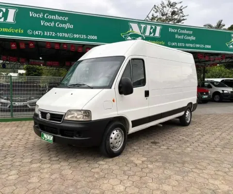 Fiat Ducato Maxi. Long. 2.3 T.Alto ME Diesel  - Branca - 2010/2011