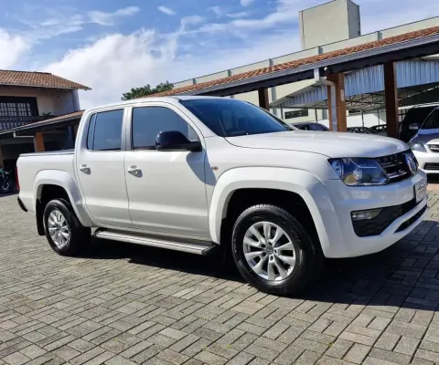 Volkswagen Amarok CD 2.0 TDI 4x4 Dies. Aut. - Branca - 2019/2020