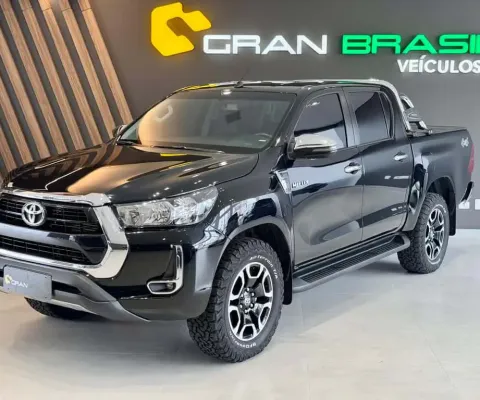 TOYOTA HILUX CD SRV 4x4 2.8 TDI Diesel Aut.