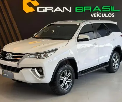 Toyota hilux 2.7 cd sr 4x2 flex 2020