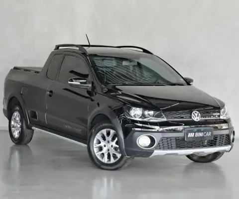 VOLKSWAGEN SAVEIRO 1.6 CE CROSS 2014 - Câmbio manual de 5 marchas