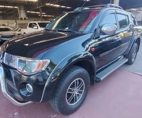 TRITON 3.2 HPE 4X4 2008