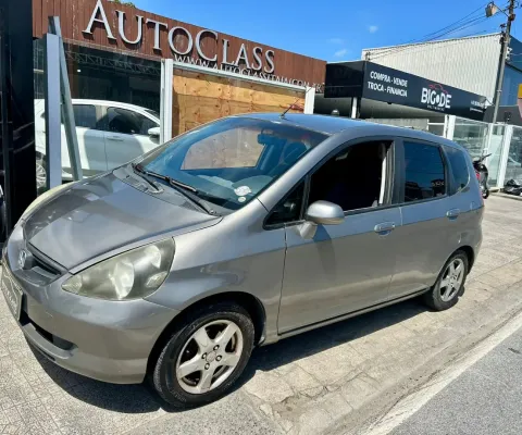 HONDA/ FIT 1.4 LX 2005 COMPLETO + CAMERA DE RÉ-   PERFEITO ESTADO !! 