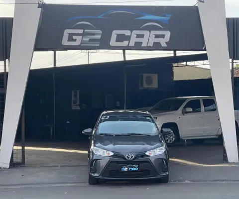 TOYOTA YARIS 1.5 XL AUTOMÁTICO COMPLETO