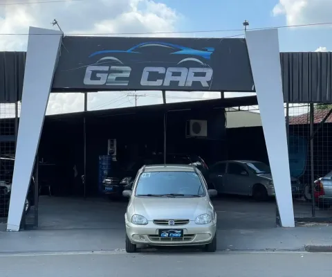 GM/ CORSA SEDAN CLASSIC LIFE 1.0 8V // (ÚNICO DONO) // AR CONDICIONADO // DIREÇÃO HIDRÁULICA // CARR