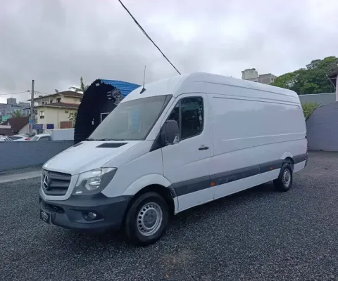 Mercedes Benz Sprinter Furgão 2.2 Teto Alto Extra Longa Ano 2019 