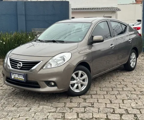 Nissan Versa SL 1.6 Manual 2014 109.000 km