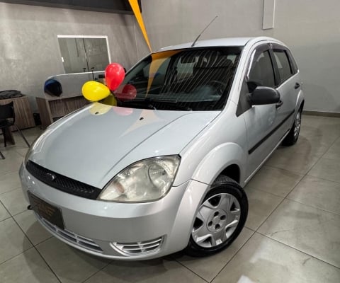 FIESTA HATCH 1.6 ANO 2004