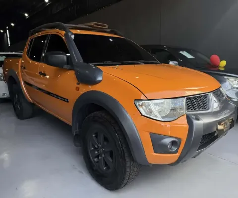 Mitsubishi L200 savana 2016 3.2 4x4 16v off turbo intercooler diesel 4p manual