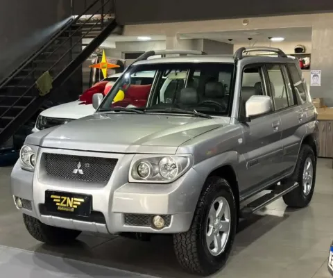 Mitsubishi Pajero tr4 2007 2.0 4x4 16v 131cv gasolina 4p manual