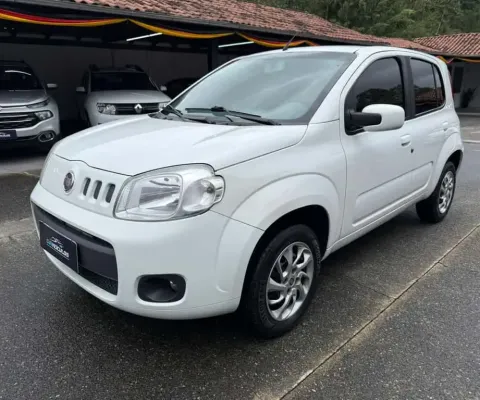 Fiat Uno VIVACE 1.0 - Branca - 2013/2014