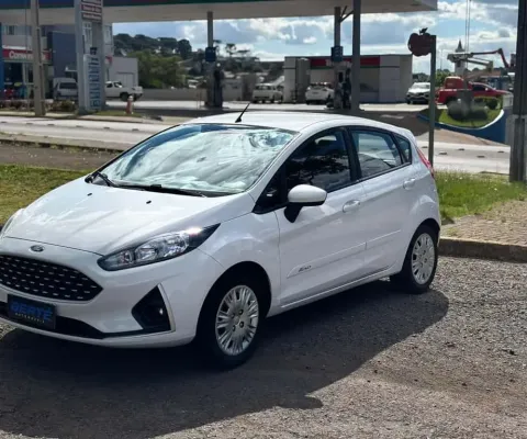 Ford Fiesta SE 1.6 - Branca - 2018/2019