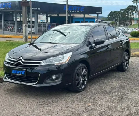 Citroën C4 Lounge Tendance 2.0 Flex Aut. - Preta - 2013/2014