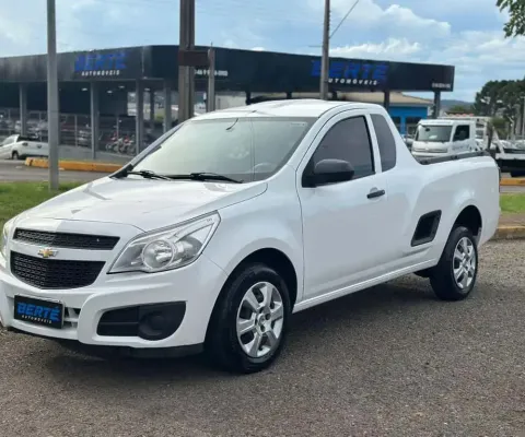 Chevrolet Montana  LS 1.4 Econoflex - Branca - 2016/2017