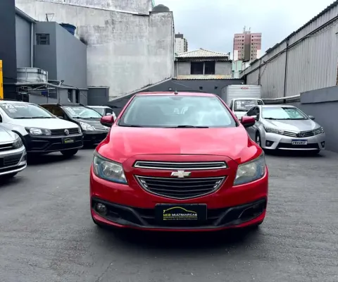Chevrolet Onix Flex Automático