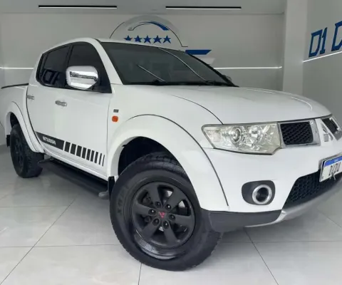 Mitsubishi L200 triton 2013 3.5 hpe 4x4 cd v6 24v flex 4p automático