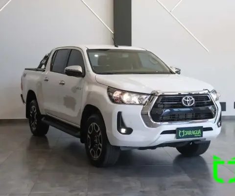 TOYOTA Hilux Caminhonete 2.8 16V SRV 4X4 DIESEL CABINE DUPLA AUTOMÁTICO
