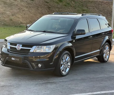 Fiat Freemont Precision 2.4 2014 – 7 lugares e muito conforto