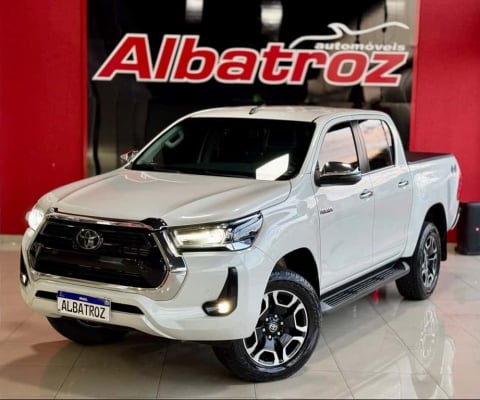TOYOTA HILUX CD SRX 4x4 2.8 TDI 16V Diesel Aut.
