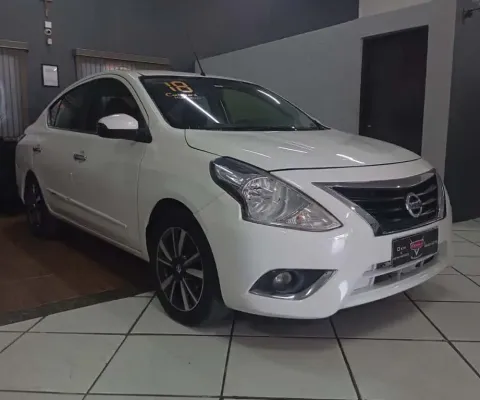 Nissan Versa 2018 1.6 16v flex unique 4p xtronic